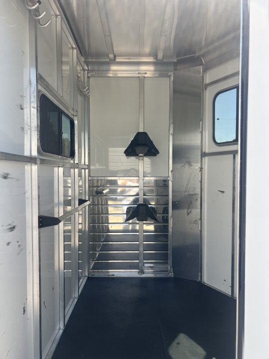 Used 2025 Sundowner 2 horse straight load bumper pull