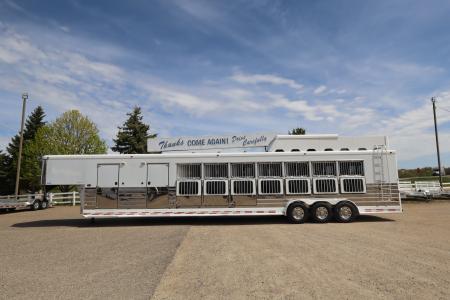 Used 2007 Sundowner 7 Horse Mid-tack Trailer