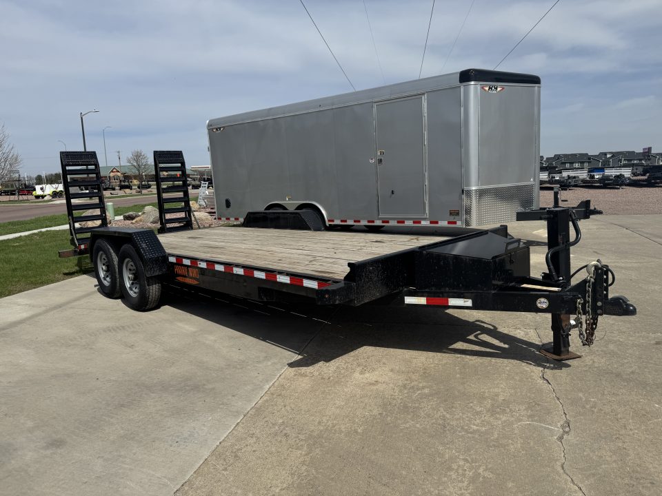 Used 2022 Midsota Nova ET8220 Equipment Trailer