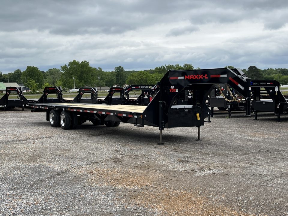 New 2027 MAXXD Hydraulic Dovetail Gooseneck Trailer | 34' x 102' 30K GVWR
