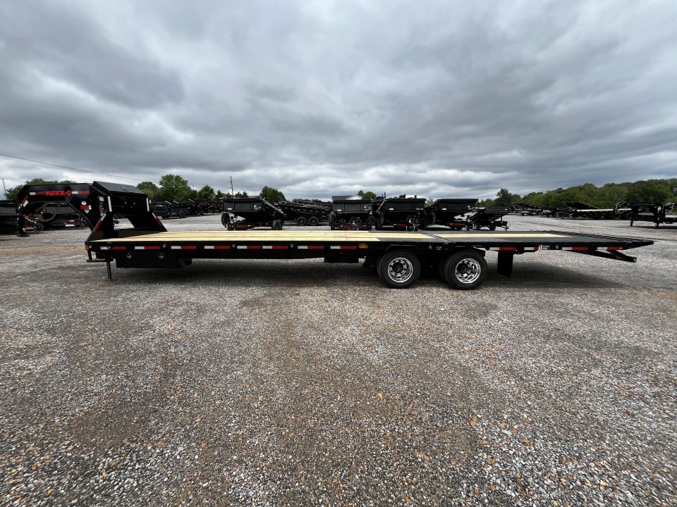 New 2027 MAXXD Hydraulic Dovetail Gooseneck Trailer | 34' x 102' 30K GVWR