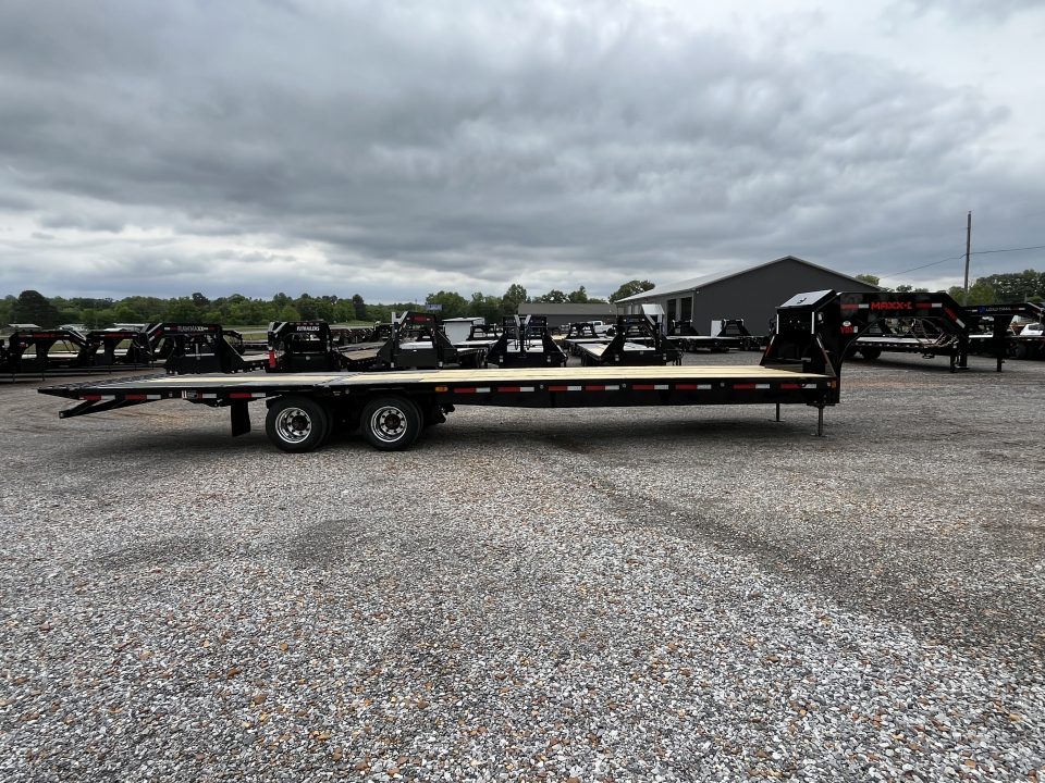 New 2027 MAXXD Hydraulic Dovetail Gooseneck Trailer | 34' x 102' 30K GVWR