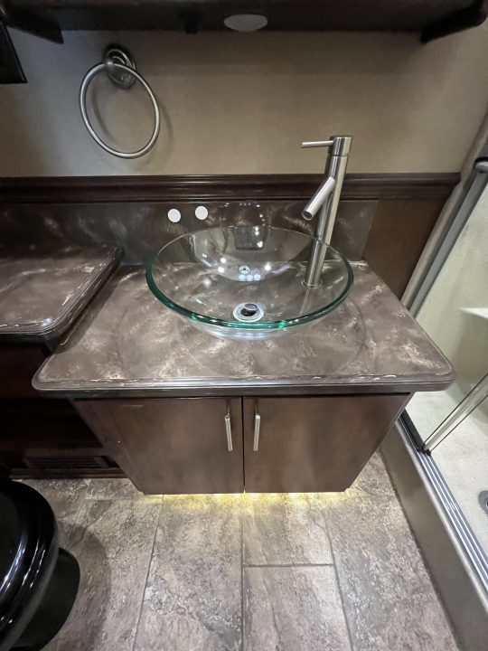 Used 2017 Renegade 45’ Tandem Axle Motorcoach