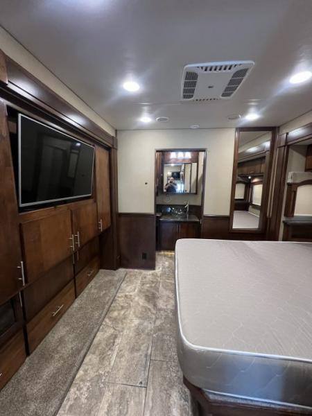 Used 2017 Renegade 45’ Tandem Axle Motorcoach