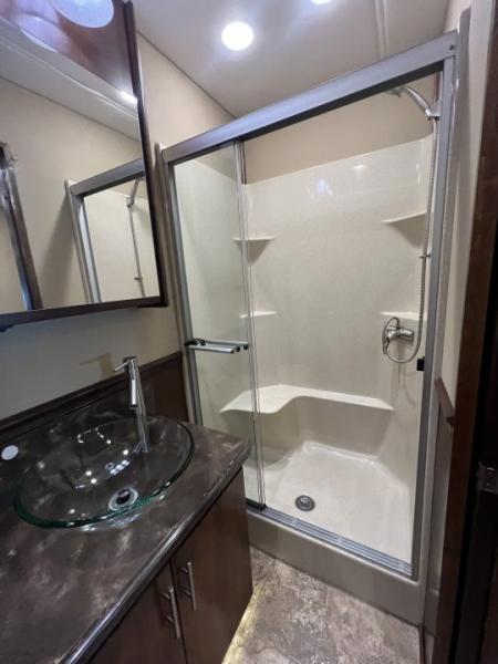 Used 2017 Renegade 45’ Tandem Axle Motorcoach