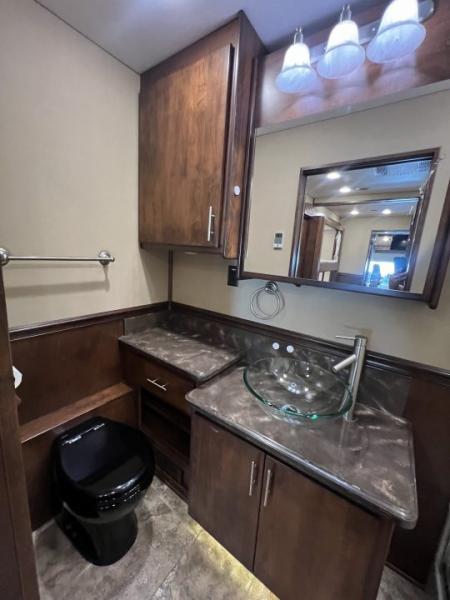 Used 2017 Renegade 45’ Tandem Axle Motorcoach
