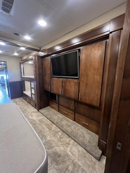 Used 2017 Renegade 45’ Tandem Axle Motorcoach