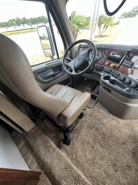Used 2017 Renegade 45’ Tandem Axle Motorcoach