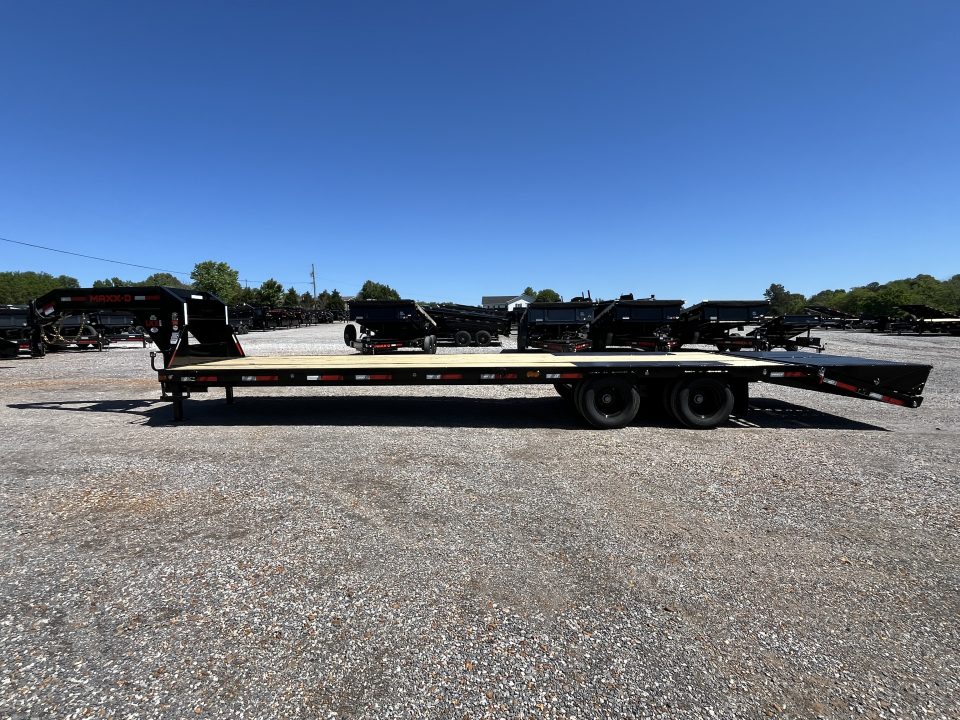 New 2027 MAXX-D 102"X32' 25K Gooseneck Flatbed Trailer