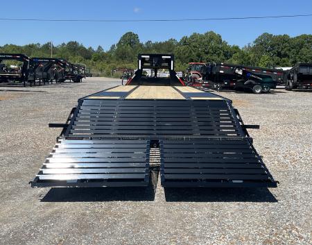 New 2027 MAXX-D 102"X32' 25K Gooseneck Flatbed Trailer