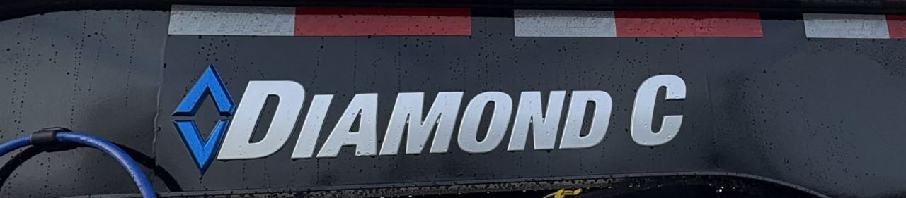 New EQUIPMENT TRAILER 2026 Diamond C FMAX210 25000 GVRW 30' X 102" FLATBED GOOSENECK ONYX BLACK