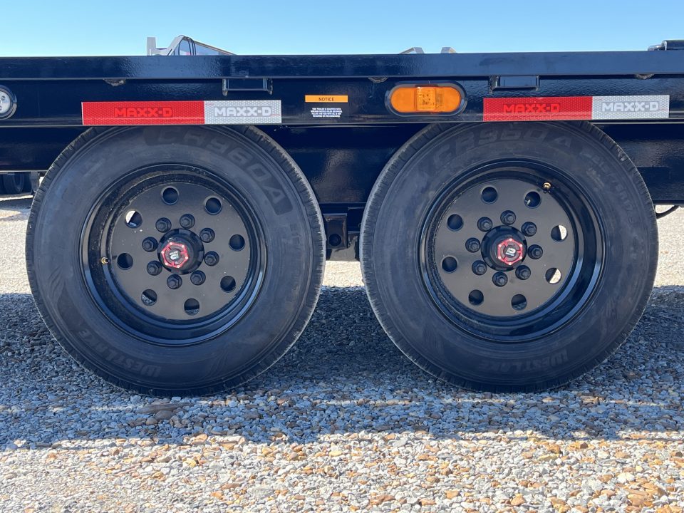 New 2027 MAXXD Deckover Gravity Tilt Trailer | 102" x 26' 17.5K GVWR