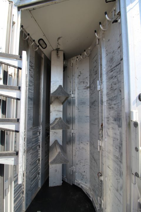Used 2010 Platinum Coach Outlaw Interior 15' SW Living Quarters w/ Slide out - Generator - Slide out