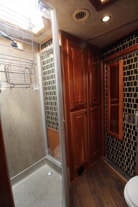 Used 2010 Platinum Coach Outlaw Interior 15' SW Living Quarters w/ Slide out - Generator - Slide out