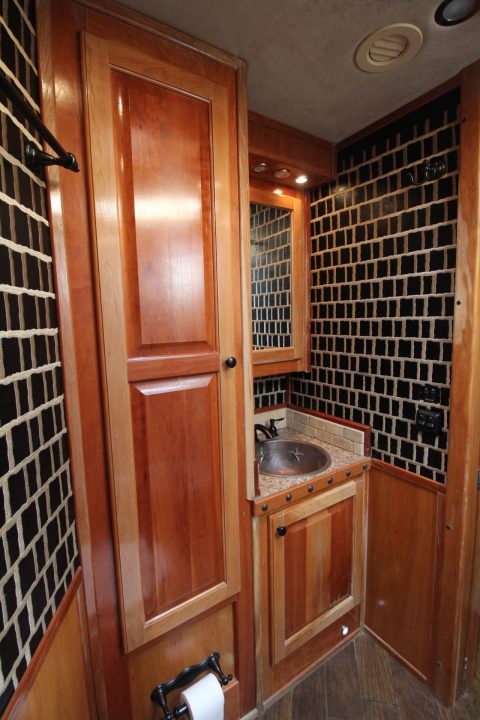 Used 2010 Platinum Coach Outlaw Interior 15' SW Living Quarters w/ Slide out - Generator - Slide out