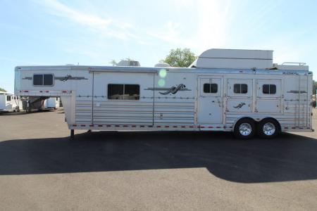 Used 2010 Platinum Coach Outlaw Interior 15' SW Living Quarters w/ Slide out - Generator - Slide out