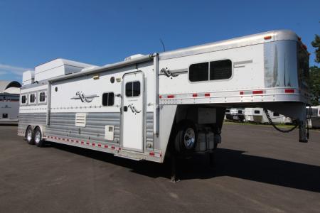 Used 2010 Platinum Coach Outlaw Interior 15' SW Living Quarters w/ Slide out - Generator - Slide out
