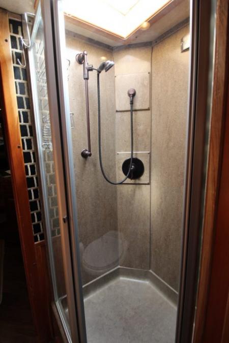 Used 2010 Platinum Coach Outlaw Interior 15' SW Living Quarters w/ Slide out - Generator - Slide out