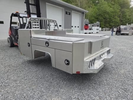 New Martin Truck Bodies Aluminum Gooseneck Service Body DRW 60  CA Cab and Chassis Diamond Tread
