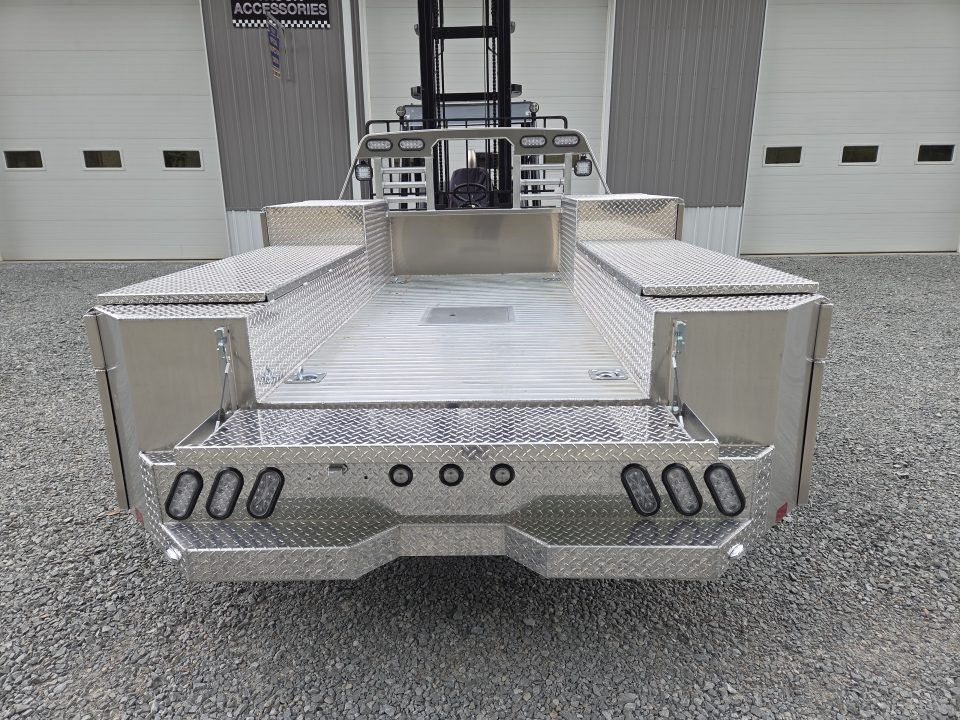 New Martin Truck Bodies Aluminum Gooseneck Service Body DRW 60" CA Cab and Chassis *Diamond Tread *Interior Lights *Work Lights