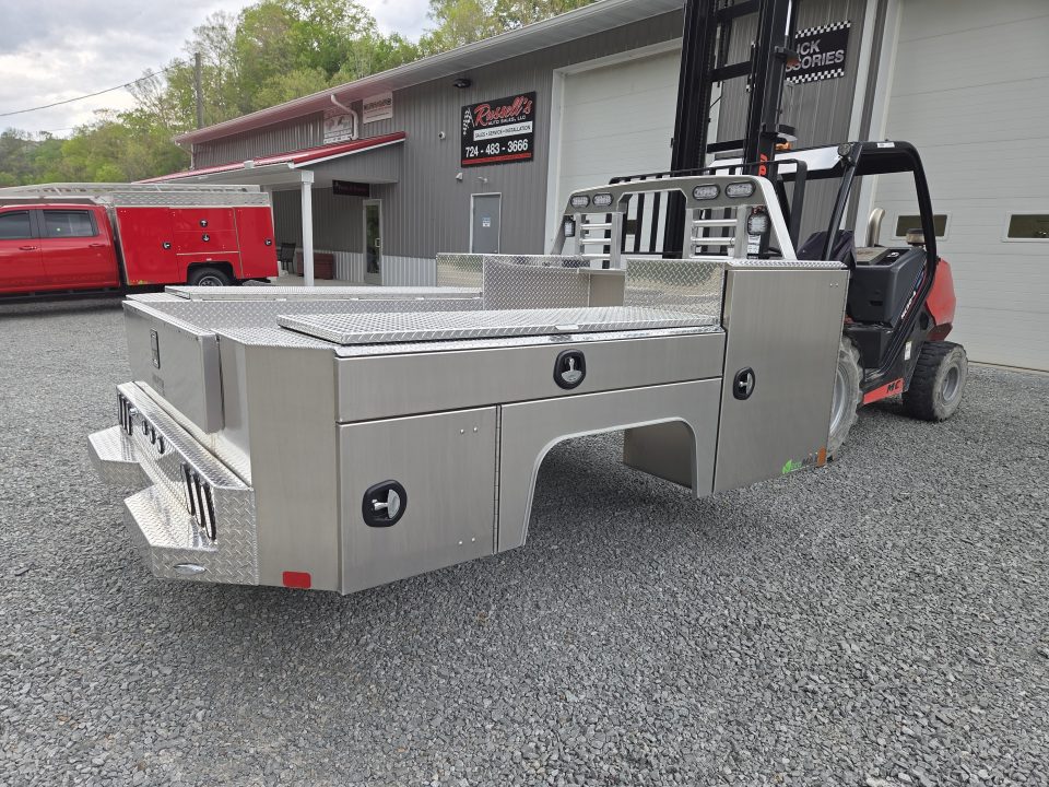 New Martin Truck Bodies Aluminum Gooseneck Service Body DRW 60" CA Cab and Chassis *Diamond Tread *Interior Lights *Work Lights