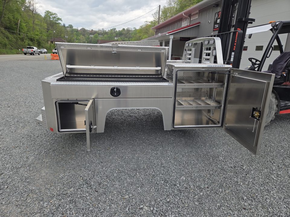 New Martin Truck Bodies Aluminum Gooseneck Service Body DRW 60" CA Cab and Chassis *Diamond Tread *Interior Lights *Work Lights