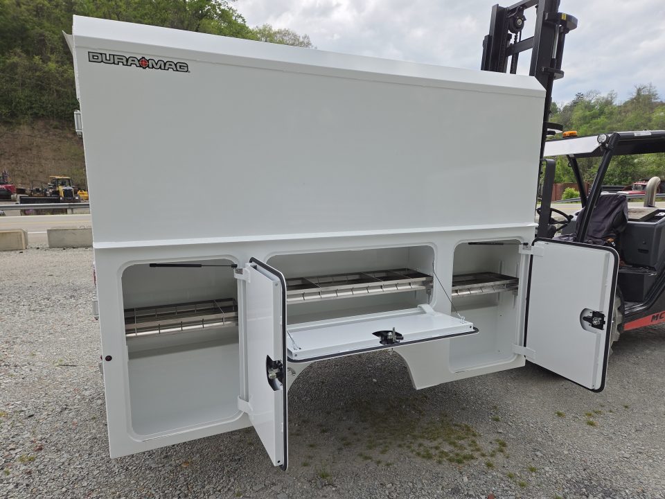 New Dura Mag Truck Bodies S-Series Aluminum Canopy Service Body 8' SRW 63"