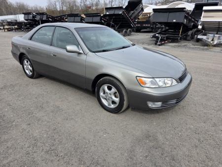 Used 1999 Lexus ES 300 Car