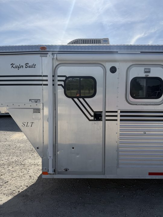 Used 1997 Kiefer 3 Horse Weekender Gooseneck Horse Trailer