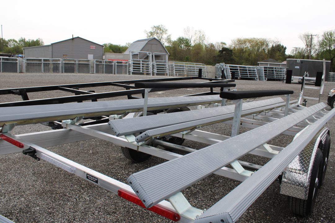 New 2026 Wolverine 26' TANDEM AXLE GT STOCK ID 53295 Boat Trailer