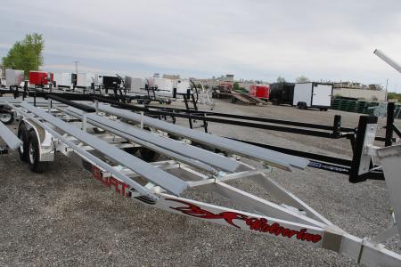 New 2026 Wolverine 26' TANDEM AXLE GT STOCK ID 53295 Boat Trailer