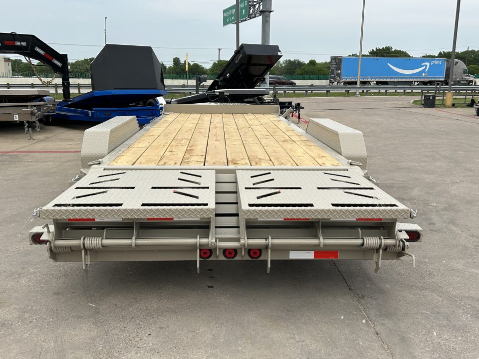 New 2026 Norstar EWB 83x20 Tool box lid damage Equipment Trailer