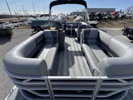 Used 2025 Bennington 18 S Cruise Pontoon Boat Narrow Beam