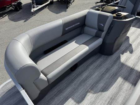 Used 2025 Bennington 18 S Cruise Pontoon Boat Narrow Beam