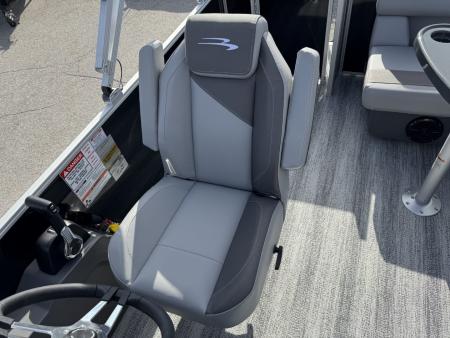 Used 2025 Bennington 18 S Cruise Pontoon Boat Narrow Beam