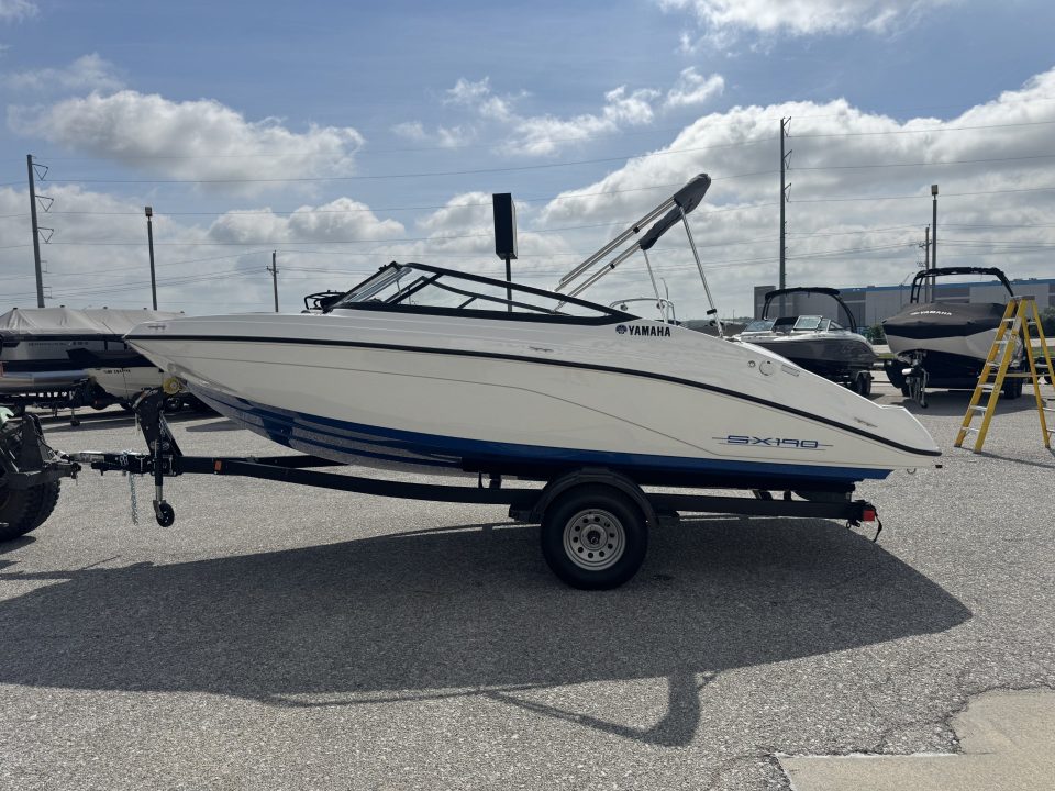 New 2026 Yamaha Boats SX 190 Jet Boat