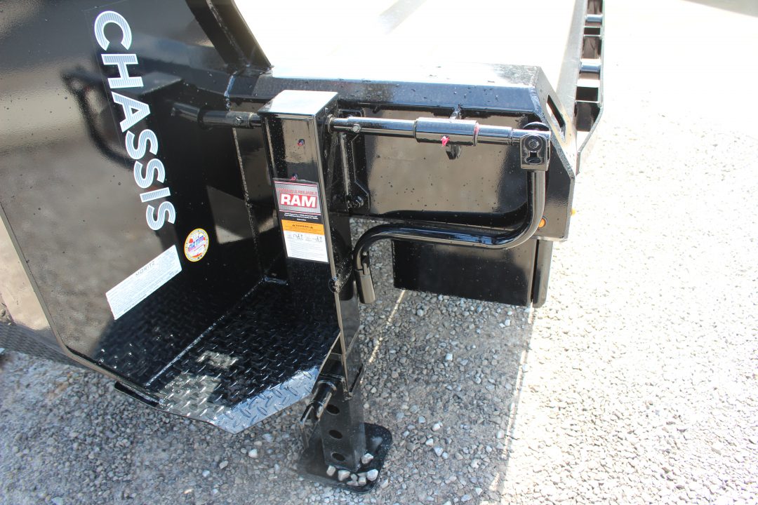 New 2026 Moritz FDGH Hydraulic Tail 30' GOOSENECK Deckover Flatbed Trailer- 25900# GVW