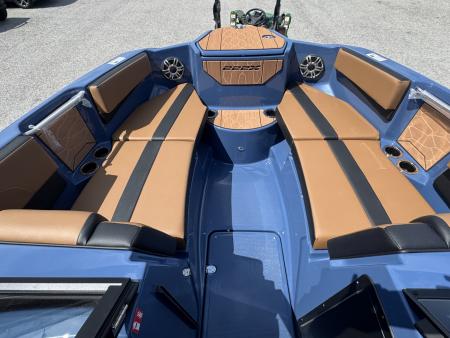 New 2026 Yamaha Boats 222 XE Jet Boat