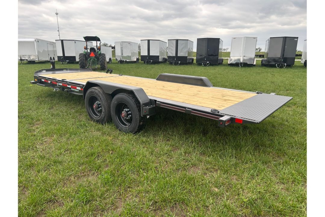 New 2026 Diamond C 82x22 Tandem 20K Gravity Tilt w/ 16' Tilt & 6' Stationary Deck
