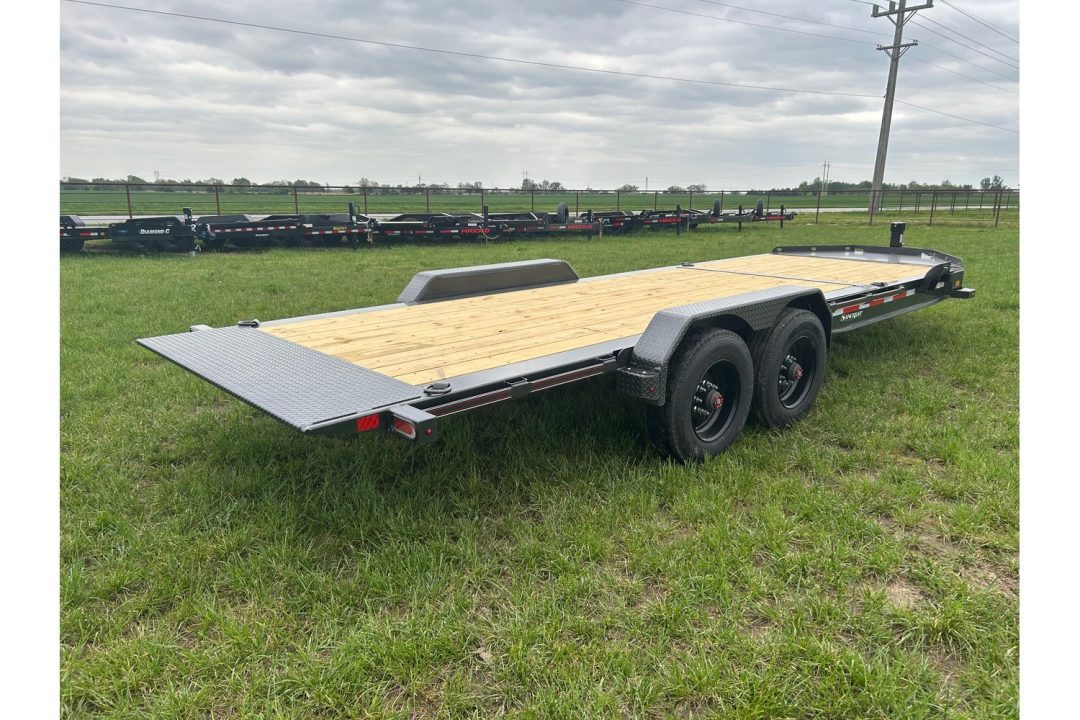 New 2026 Diamond C 82x22 Tandem 20K Gravity Tilt w/ 16' Tilt & 6' Stationary Deck