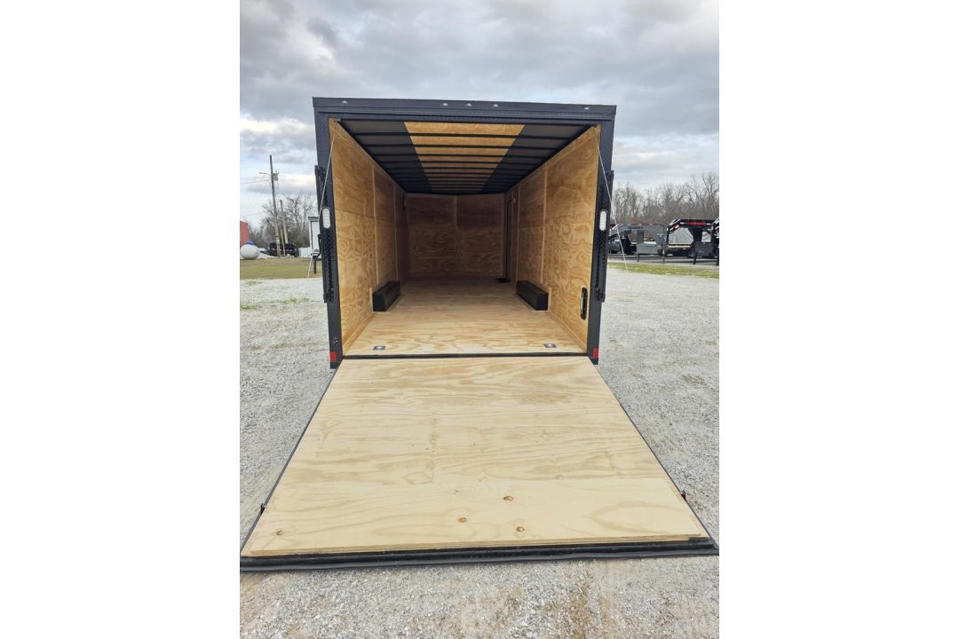 New 2026 Rock Solid Cargo 8.5X24 TANDEM 10K CARGO W/7' HEIGHT BLACKOUT TRIM & RAMP DOOR/ ALUMINUM WHEELS
