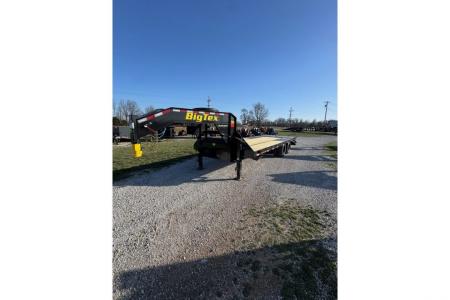 New 2026 Big Tex Trailers 102x25 Tandem 25.9K GN Flatbed w/ Mega Ramps, 2-Speed Jacks & 14 Ply Tires
