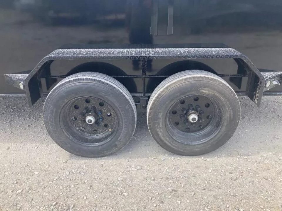 New 2026 MAXX-D 83X16 TANDEM 16K TELESCOPIC DUMP W/ 3' SIDES, SLIDE IN RAMPS & 7GA FLOOR