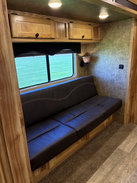 Used 2017 Lakota C311 Horse Trailer