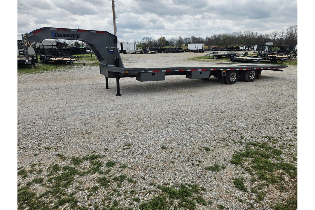 Used 2025 Diamond C Trailers 102X35 FMAX212 PACESETTER W/ALUMINUM OUTERS 12K DISC & 12FT HYDROTAIL