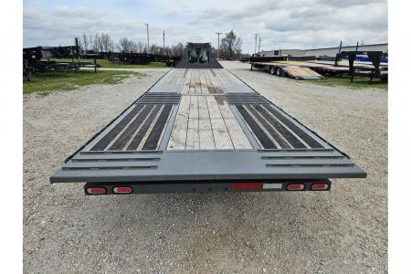Used 2025 Diamond C Trailers 102X35 FMAX212 PACESETTER W/ALUMINUM OUTERS 12K DISC & 12FT HYDROTAIL