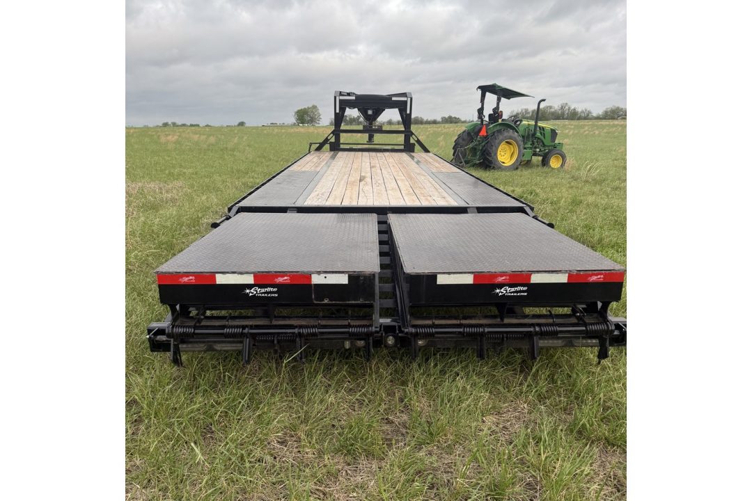 Used 2022 Starlite Trailers TANDEM GN W / RAMPS 102X25
