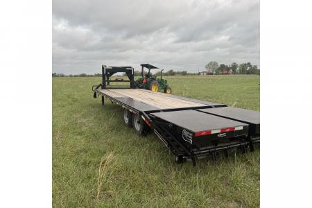 Used 2022 Starlite Trailers TANDEM GN W / RAMPS 102X25