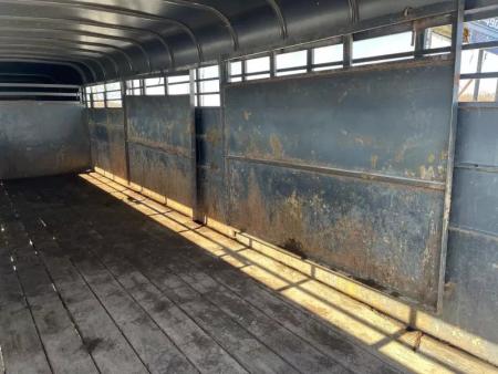 Used 2007 Calico Trailers 6'8x24 Gooseneck Livestock w/ Rear Slider 14ply Tires