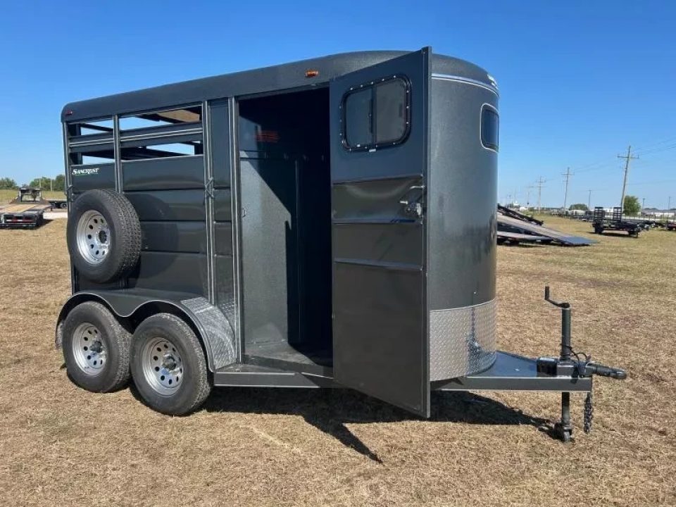 New 2026 Calico Trailers 6x12x7 Tall Tandem 7K 2 Horse Slant w/ Spare